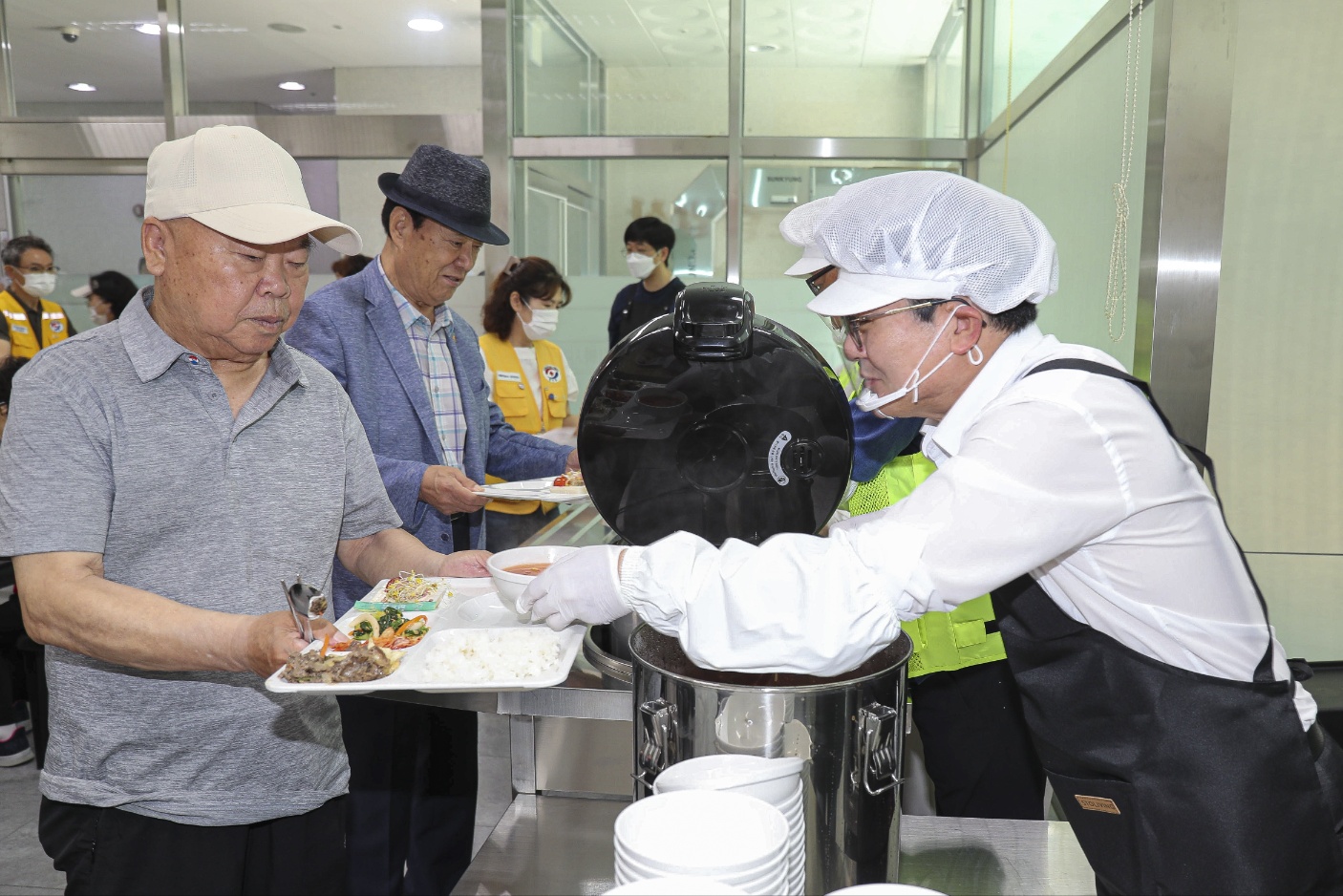 김포시, 75세 이상의 모든 어르신이 이용 대상인 ‘효드림밥상’ 사업 개시 이미지